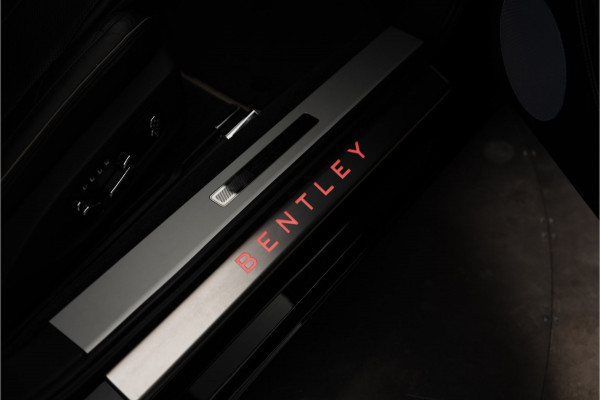 Bentley Continental GT 6.0 W12 | Massage | 360 | Lederen Hemel | Apple CarPlay |