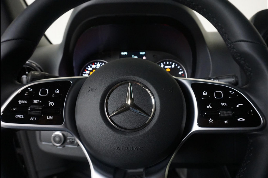 Mercedes-Benz Sprinter 211 1.9 CDI L2H2 FWD Automaat 9-G tronic Airco Navi Camera Cruisecontrol 3Zits Electra pakket DAB
