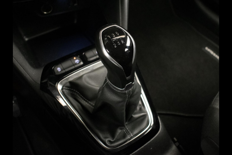 Opel Corsa 1.2 Edition Sport (APPLE CARPLAY,NAVI,CAMERA,CRUISE,LANE ASSIST,LED,SPORTSTOELEN,LM VELGEN,NETTE STAAT)