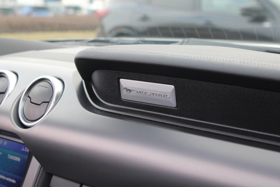 Ford Mustang Convertible 5.0 V8 GT 450pk | EU versie | Voorstoelen verwarmd en geventileerd | Bang&Olufsen | Achteruitrijcamera | Adaptive cruise control
