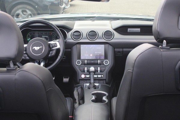Ford Mustang Convertible 5.0 V8 GT 450pk | EU versie | Voorstoelen verwarmd en geventileerd | Bang&Olufsen | Achteruitrijcamera | Adaptive cruise control