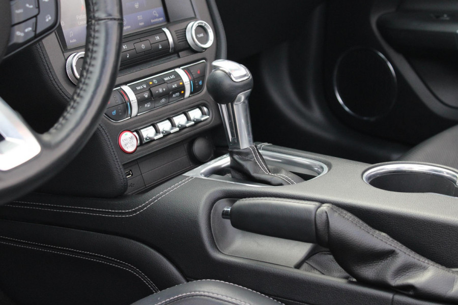 Ford Mustang Convertible 5.0 V8 GT 450pk | EU versie | Voorstoelen verwarmd en geventileerd | Bang&Olufsen | Achteruitrijcamera | Adaptive cruise control