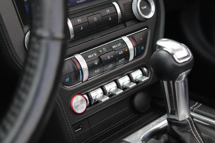 Ford Mustang Convertible 5.0 V8 GT 450pk | EU versie | Voorstoelen verwarmd en geventileerd | Bang&Olufsen | Achteruitrijcamera | Adaptive cruise control