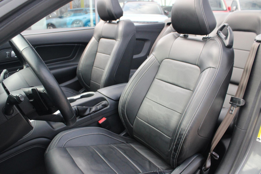 Ford Mustang Convertible 5.0 V8 GT 450pk | EU versie | Voorstoelen verwarmd en geventileerd | Bang&Olufsen | Achteruitrijcamera | Adaptive cruise control