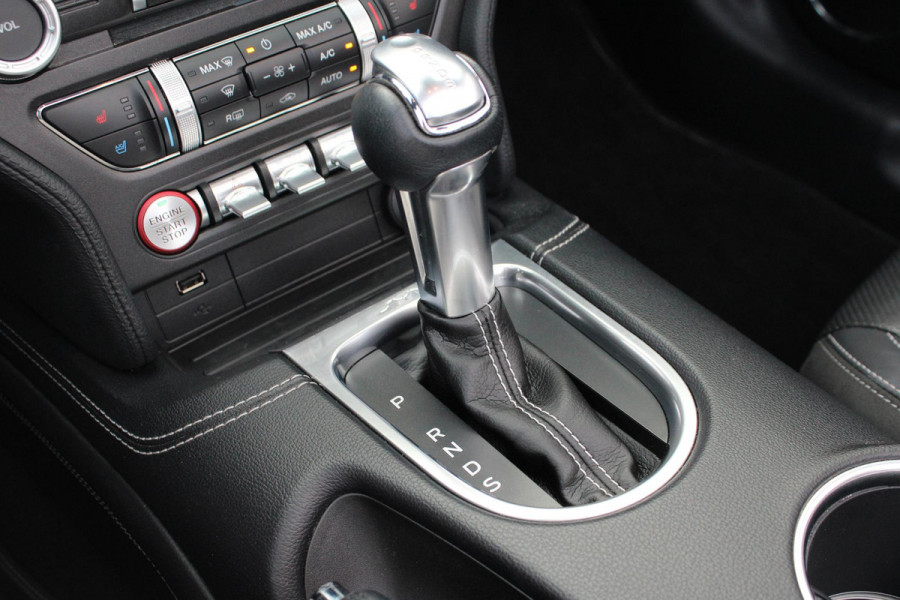 Ford Mustang Convertible 5.0 V8 GT 450pk | EU versie | Voorstoelen verwarmd en geventileerd | Bang&Olufsen | Achteruitrijcamera | Adaptive cruise control