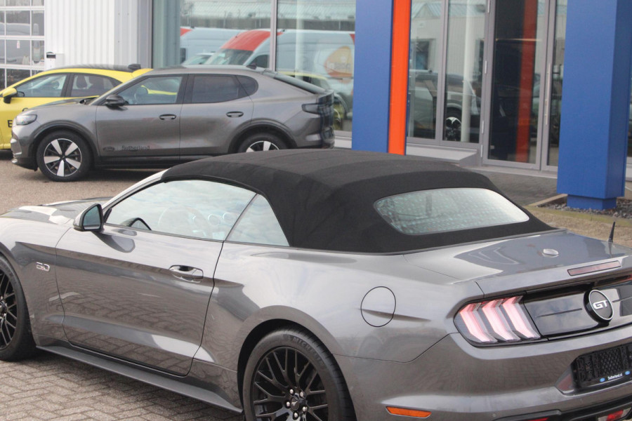 Ford Mustang Convertible 5.0 V8 GT 450pk | EU versie | Voorstoelen verwarmd en geventileerd | Bang&Olufsen | Achteruitrijcamera | Adaptive cruise control
