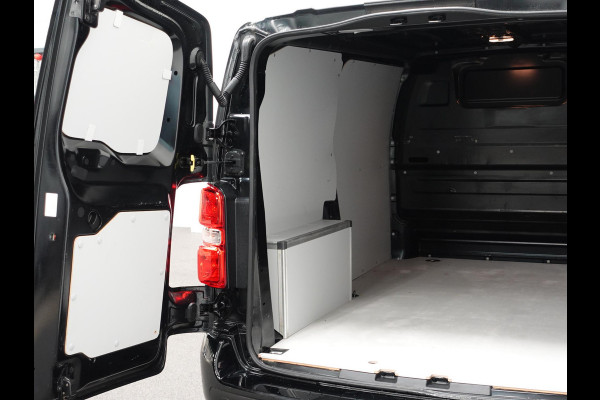 Peugeot Expert 100pk L2H1 Premium Apple Carplay / Android Auto Cruise control Airco DAB+ 3zits Lichtmetalen velgen