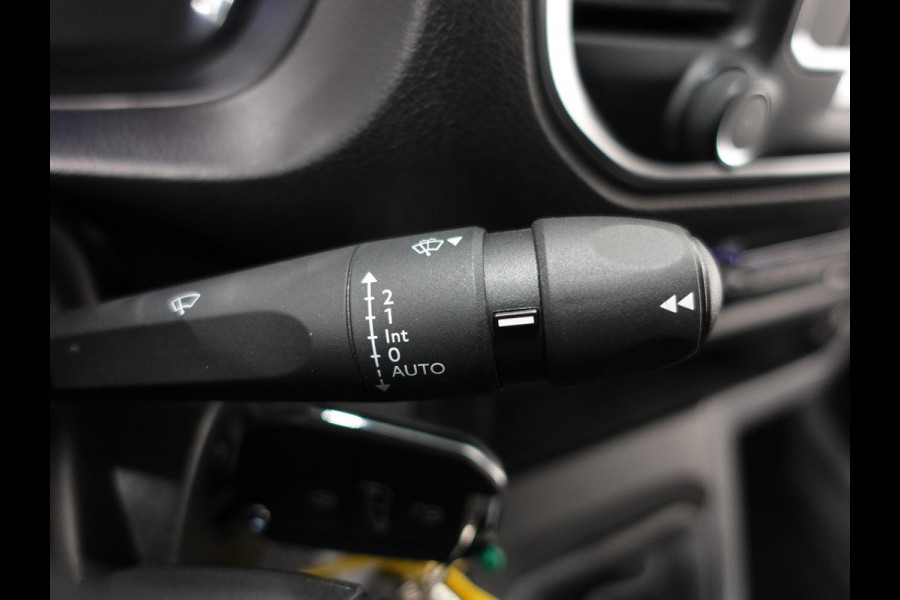 Peugeot Expert 100pk L2H1 Premium Apple Carplay / Android Auto Cruise control Airco DAB+ 3zits Lichtmetalen velgen