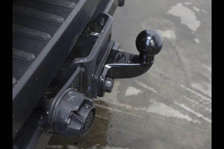 Ford Transit 330 2.0 TDCI L3H2 Trend Automaat Airco Trekhaak Cruise Control