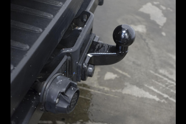 Ford Transit 330 2.0 TDCI L3H2 Trend Automaat Airco Trekhaak Cruise Control