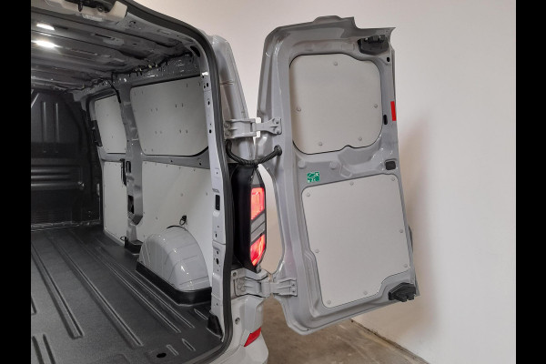 Ford Transit Custom 320 2.0 TDCI L2H1 Limited Automaat Airco Navigatie Cruise control Trekhaak