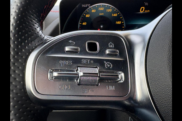 Mercedes-Benz EQA 250 Business Solution AMG 67 kWh | 42500 km | Stoelverwarming | Dodehoeksensoren | Camera |