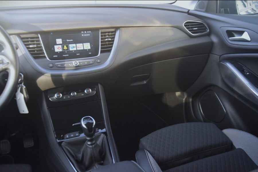 Opel Grandland X 1.2 Turbo Business Edition COMFORTSTOELEN/CAMERA/APPLE CARPLAY