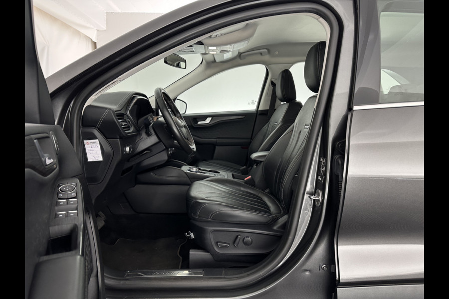 Ford Kuga 2.5 PHEV Vignale (Plug-In) (INCL-BTW) Aut. *HEAD-UP | LEATHER | DIGI-COCKPIT | FULL-LED | KEYLESS | DAB | CARPLAY | NAVI-FULLMAP | MEMORY-PACK | HEATED-COMFORTSEATS | PRIVACYGLASS | TOWBAR | 18''ALU*