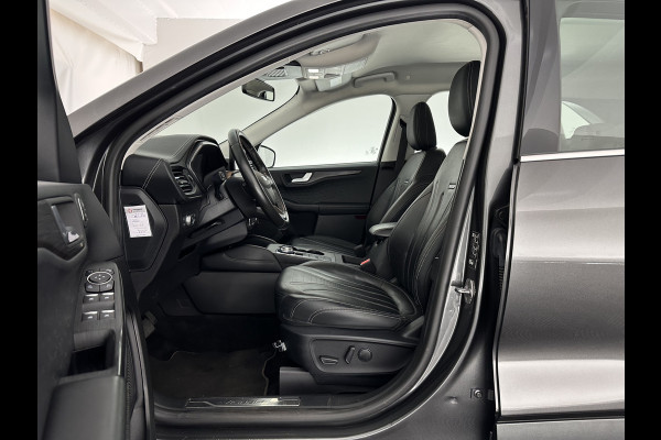 Ford Kuga 2.5 PHEV Vignale (Plug-In) (INCL-BTW) Aut. *HEAD-UP | LEATHER | DIGI-COCKPIT | FULL-LED | KEYLESS | DAB | CARPLAY | NAVI-FULLMAP | MEMORY-PACK | HEATED-COMFORTSEATS | PRIVACYGLASS | TOWBAR | 18''ALU*