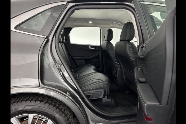 Ford Kuga 2.5 PHEV Vignale (Plug-In) (INCL-BTW) Aut. *HEAD-UP | LEATHER | DIGI-COCKPIT | FULL-LED | KEYLESS | DAB | CARPLAY | NAVI-FULLMAP | MEMORY-PACK | HEATED-COMFORTSEATS | PRIVACYGLASS | TOWBAR | 18''ALU*