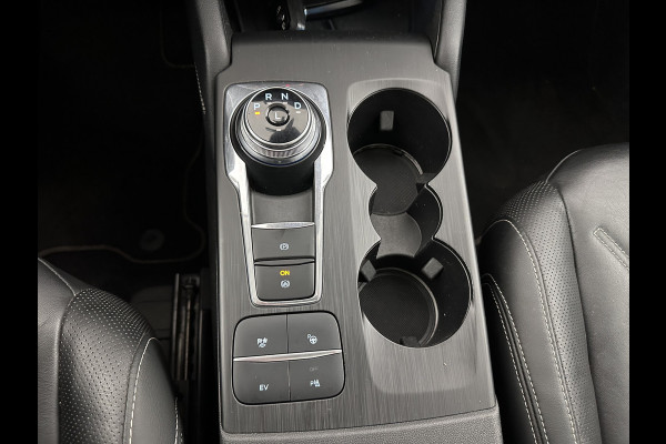 Ford Kuga 2.5 PHEV Vignale (Plug-In) (INCL-BTW) Aut. *HEAD-UP | LEATHER | DIGI-COCKPIT | FULL-LED | KEYLESS | DAB | CARPLAY | NAVI-FULLMAP | MEMORY-PACK | HEATED-COMFORTSEATS | PRIVACYGLASS | TOWBAR | 18''ALU*