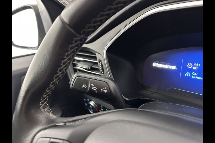 Ford Kuga 2.5 PHEV Vignale (Plug-In) (INCL-BTW) Aut. *HEAD-UP | LEATHER | DIGI-COCKPIT | FULL-LED | KEYLESS | DAB | CARPLAY | NAVI-FULLMAP | MEMORY-PACK | HEATED-COMFORTSEATS | PRIVACYGLASS | TOWBAR | 18''ALU*