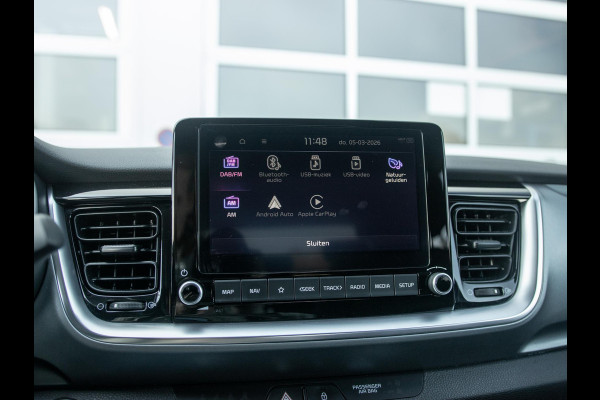 Kia Stonic 1.0 T-GDi MHEV DynamicPlusLine l Automaat l LM velgen l Navigatie l Apple carplay & Android auto l Trekhaak l