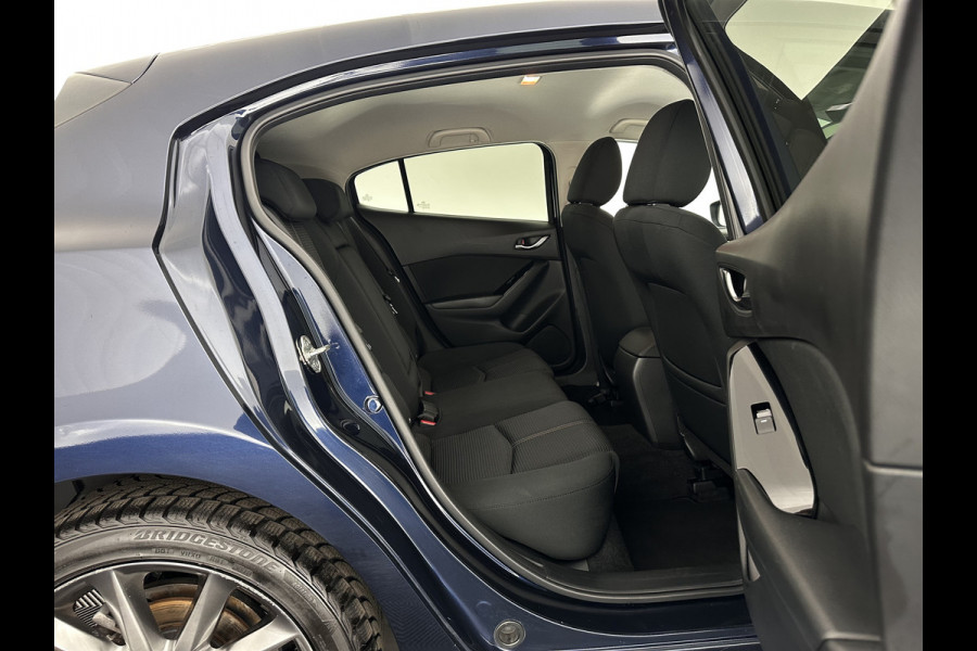 Mazda 3 2.2 SkyActiv-D 150 SkyLease *HEATED-COMFORTSEATS | NAVI-FULLMAP | DAB+ | PRIVACYGLASS | ECC | PDC | CRUISE | 18''ALU*