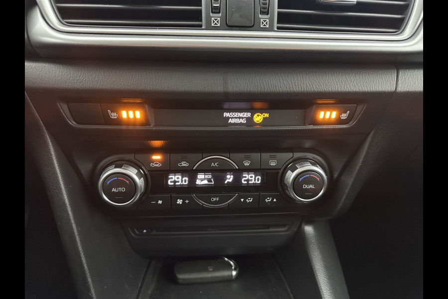 Mazda 3 2.2 SkyActiv-D 150 SkyLease *HEATED-COMFORTSEATS | NAVI-FULLMAP | DAB+ | PRIVACYGLASS | ECC | PDC | CRUISE | 18''ALU*