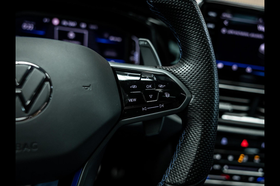 Volkswagen T-Roc 2.0 TSI 4Motion R | Akra | Elektrische stoelen met geheugen | Pano | Stoelverwarming |