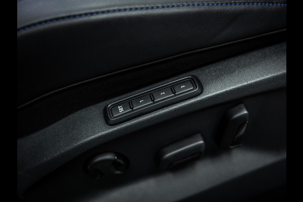 Volkswagen T-Roc 2.0 TSI 4Motion R | Akra | Elektrische stoelen met geheugen | Pano | Stoelverwarming |