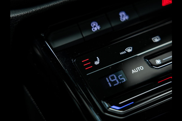 Volkswagen T-Roc 2.0 TSI 4Motion R | Akra | Elektrische stoelen met geheugen | Pano | Stoelverwarming |