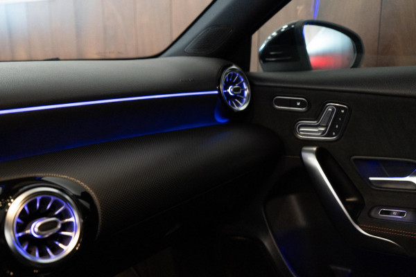 Mercedes-Benz A-Klasse 250 e AMG Line Pano|Memory|Sfeer|Multibeam