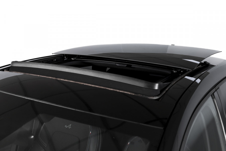 Renault Captur 1.3 mild hybrid 160 esprit Alpine - Automaat | S/K-Panodak | Dig. Cockpit | Adapt. Cruise | Stoel-+Stuurverw. | PDC | Camera | NAV + App. Connect | ECC | LM 19" | 4260