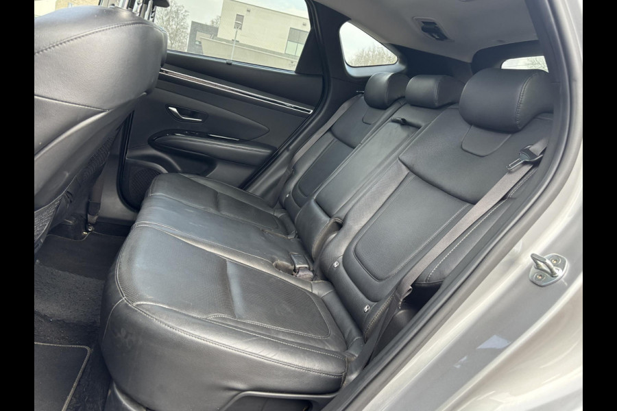 Hyundai Tucson 1.6 T-GDI HEV Premium Sky | SCI | Panoramadak | Afneembare trekhaak | Stoelverwarming/koeling | Camera