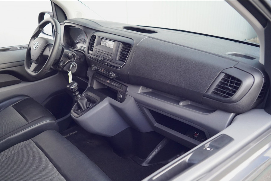 Toyota ProAce Compact 2.0 D-4D Cool Comfort / 1e Eigenaar / 102dkm NAP / Trekhaak / Camera / Airco / 3 Zitp. / EX. BTW