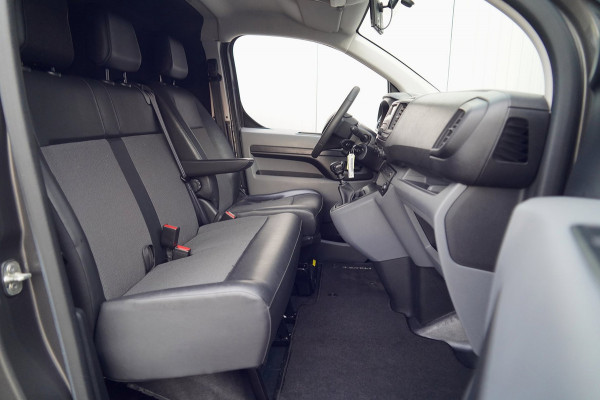 Toyota ProAce Compact 2.0 D-4D Cool Comfort / 1e Eigenaar / 102dkm NAP / Trekhaak / Camera / Airco / 3 Zitp. / EX. BTW