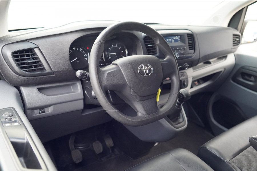 Toyota ProAce Compact 2.0 D-4D Cool Comfort / 1e Eigenaar / 102dkm NAP / Trekhaak / Camera / Airco / 3 Zitp. / EX. BTW