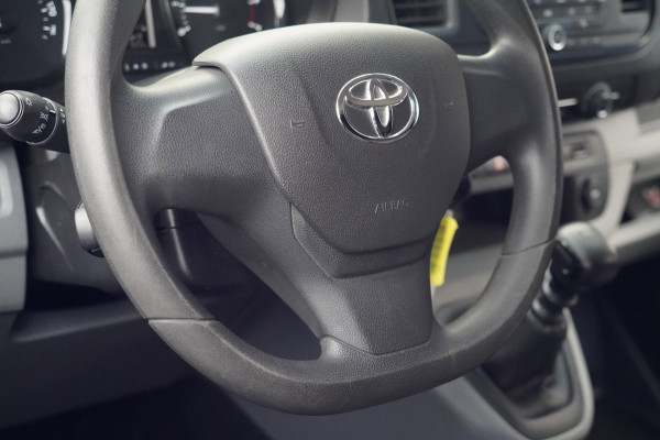 Toyota ProAce Compact 2.0 D-4D Cool Comfort / 1e Eigenaar / 102dkm NAP / Trekhaak / Camera / Airco / 3 Zitp. / EX. BTW