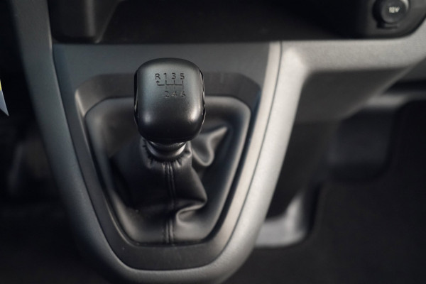 Toyota ProAce Compact 2.0 D-4D Cool Comfort / 1e Eigenaar / 102dkm NAP / Trekhaak / Camera / Airco / 3 Zitp. / EX. BTW