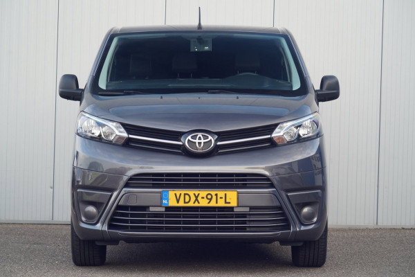 Toyota ProAce Compact 2.0 D-4D Cool Comfort / 1e Eigenaar / 102dkm NAP / Trekhaak / Camera / Airco / 3 Zitp. / EX. BTW