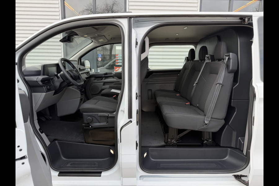 Ford Transit Custom 320 2.0 TDCI L2H1 Trend originele Ford DC 5 persoons / vaste prijs rijklaar € 40.950 ex btw / lease vanaf € 668 / dubbel schuifdeur / isofix / euro 6 diesel / NIEUW bpm vrij / vol opties !