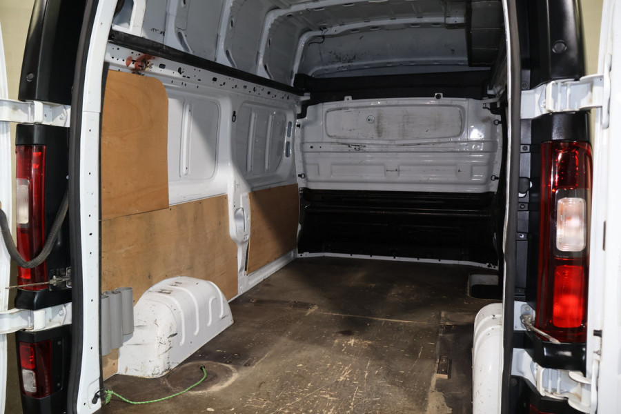 Opel Vivaro 1.6 CDTI L2 H2 Airco Navigatie Trekhaak Imperiaal