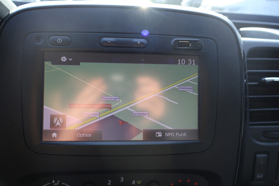 Opel Vivaro 1.6 CDTI L2 H2 Airco Navigatie Trekhaak Imperiaal