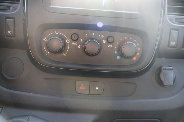 Opel Vivaro 1.6 CDTI L2 H2 Airco Navigatie Trekhaak Imperiaal