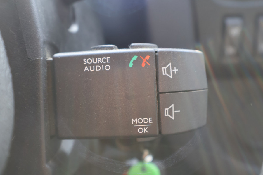 Opel Vivaro 1.6 CDTI L2 H2 Airco Navigatie Trekhaak Imperiaal