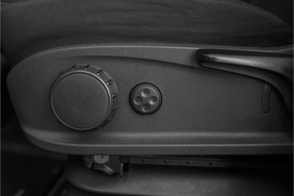 Mercedes-Benz Sprinter 315 1.9 CDI L2H1 2x Schuifdeur Camera LMV 17"