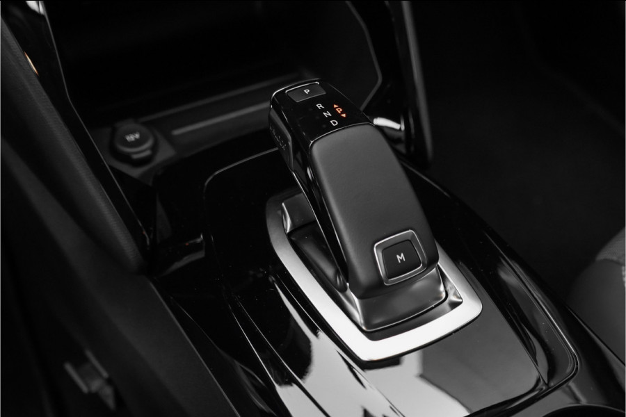 Peugeot 208 1.2 PureTech Allure ACC Virtual Cockpit Camera