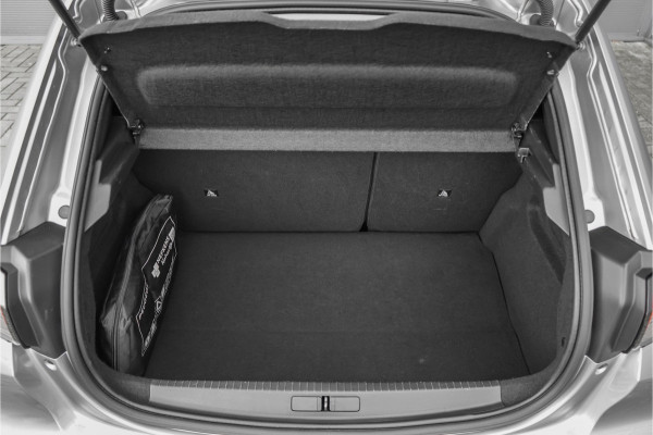 Peugeot 208 1.2 PureTech Allure ACC Virtual Cockpit Camera