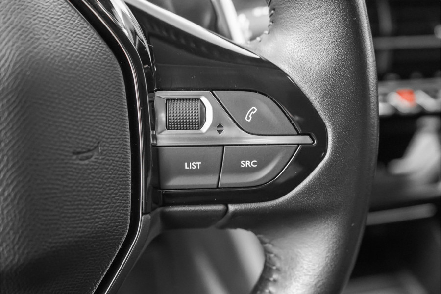 Peugeot 208 1.2 PureTech Allure ACC Virtual Cockpit Camera