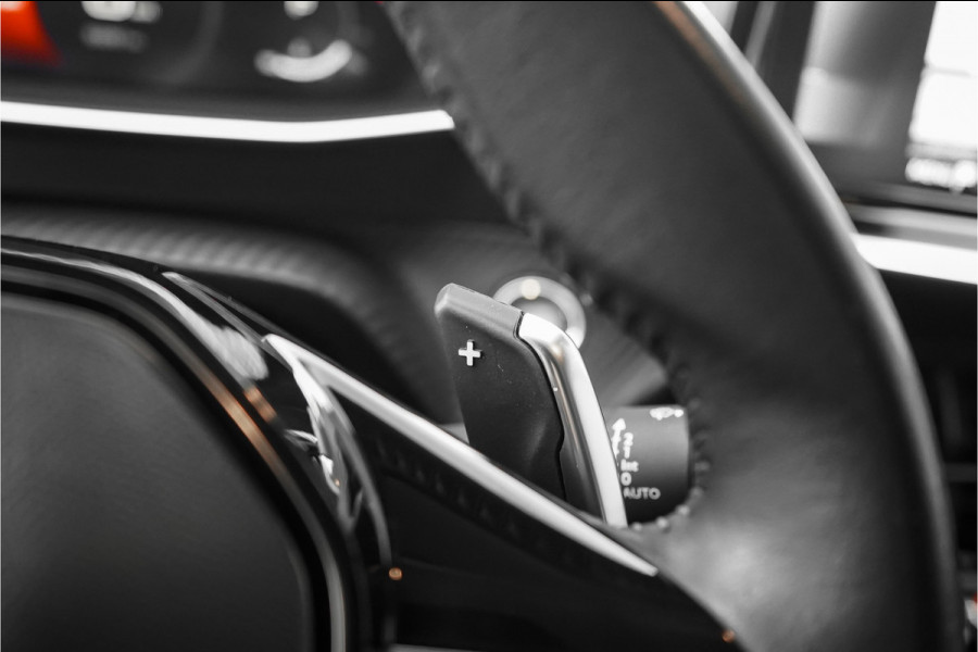 Peugeot 208 1.2 PureTech Allure ACC Virtual Cockpit Camera