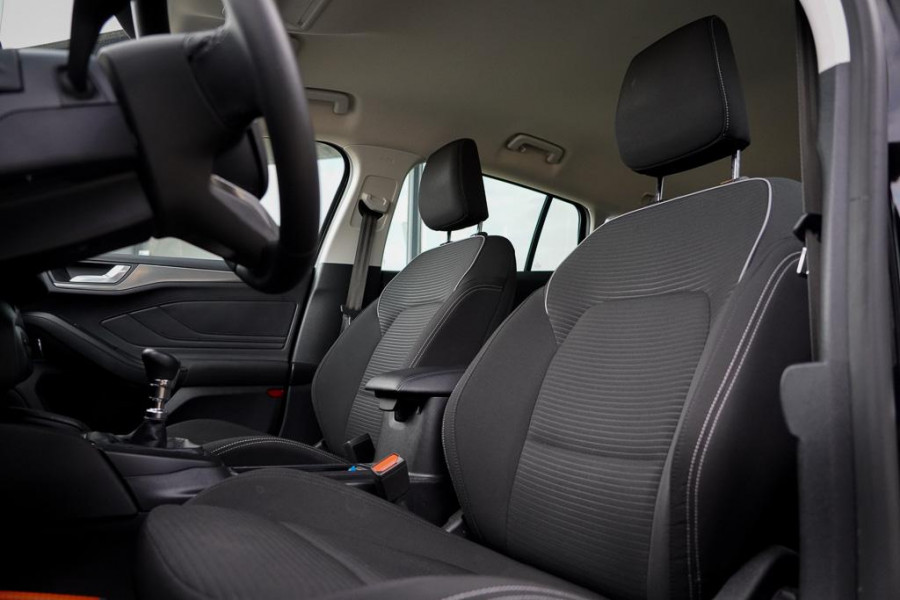 Ford FOCUS Wagon 1.0 EcoBoost Hybrid Titanium / LED / Carplay / Incl BTW