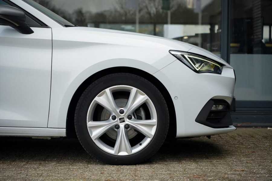 Seat Leon Sportstourer 1.5 eTSI FR / Aut / Clima / Carplay / Stoel&stuurverwarming / Incl BTW