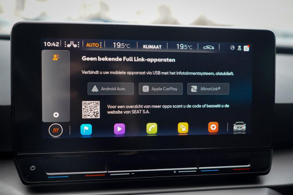 Seat Leon Sportstourer 1.5 eTSI FR / Aut / Clima / Carplay / Stoel&stuurverwarming / Incl BTW